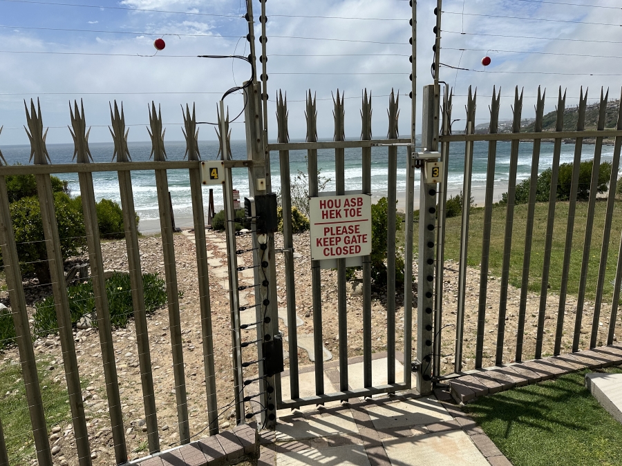 3 Bedroom Property for Sale in Diaz Beach Western Cape